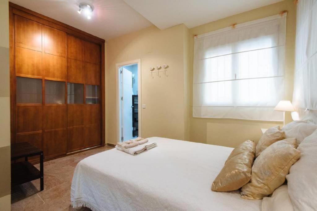 San Lorenzo Luxury Suites Sevilla Bagian luar foto