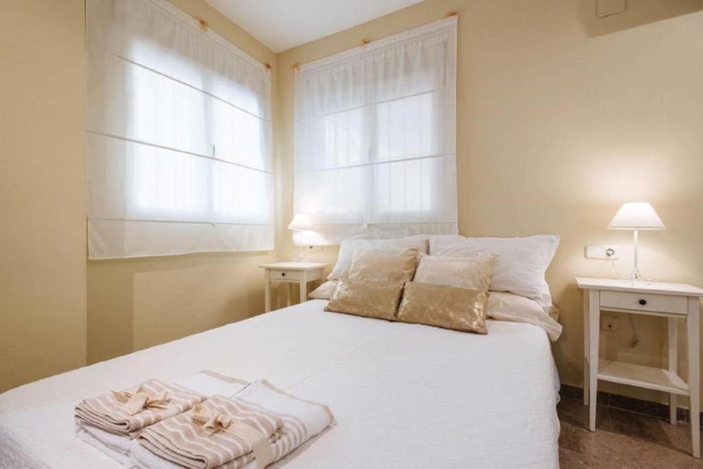 San Lorenzo Luxury Suites Sevilla Bagian luar foto