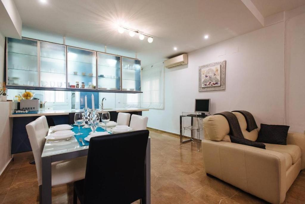 San Lorenzo Luxury Suites Sevilla Bagian luar foto