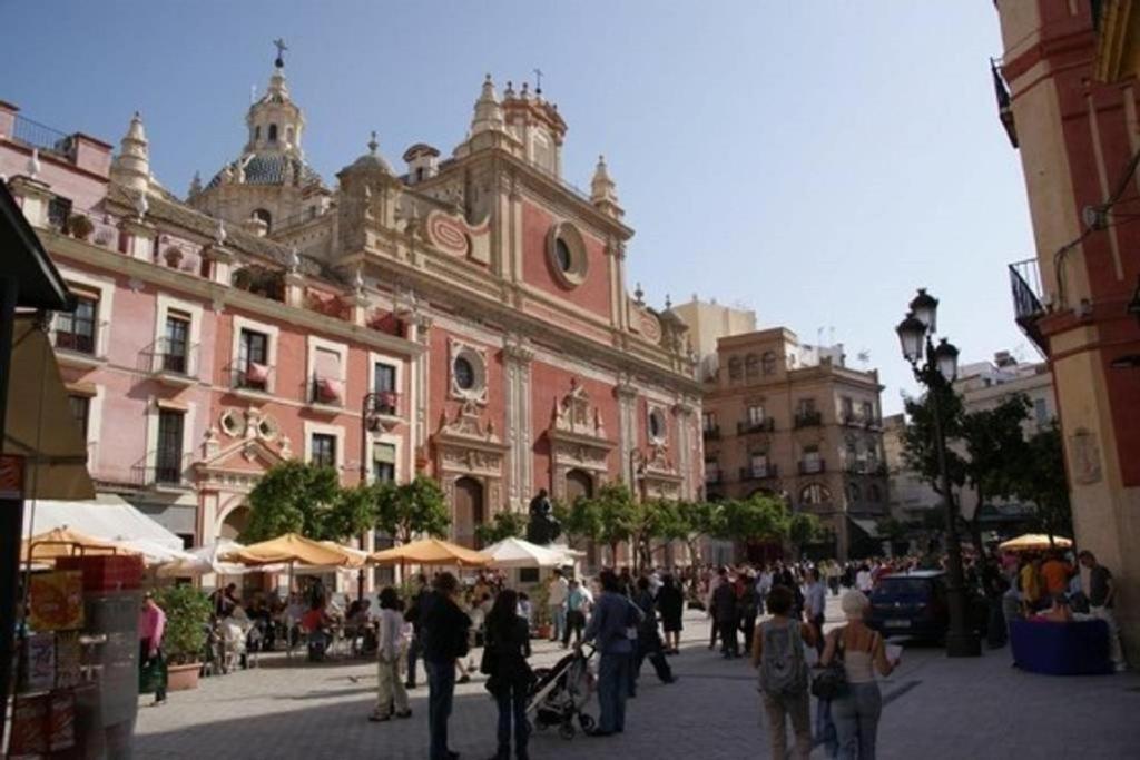 San Lorenzo Luxury Suites Sevilla Bagian luar foto